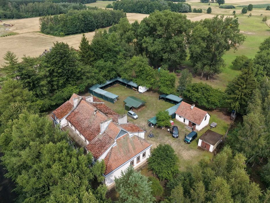 Dom wśród drzew-do zamieszkania i pod działalność - OD WŁAŚCICIELA