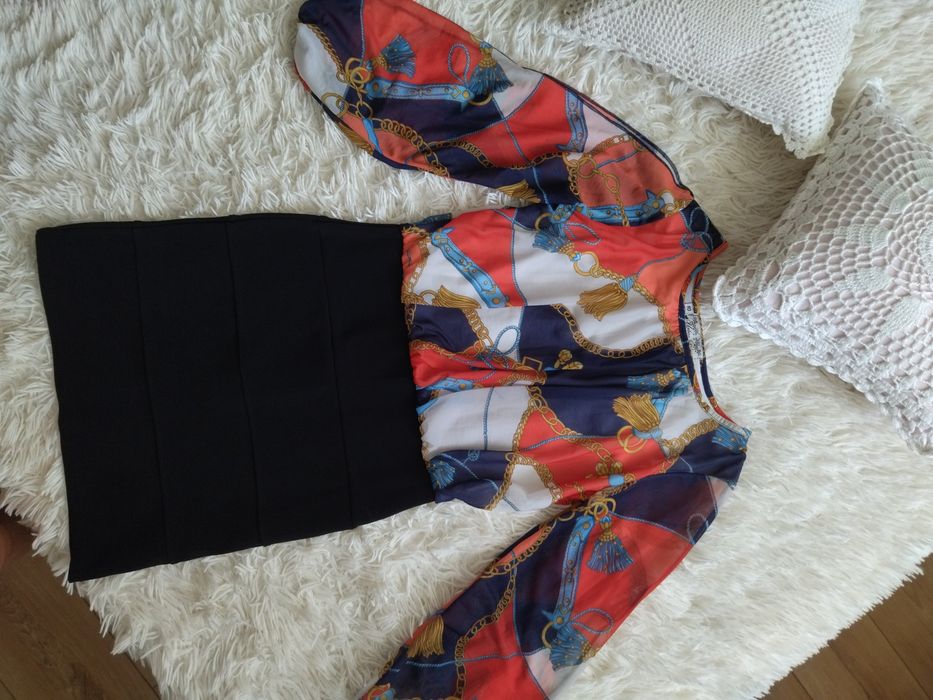 Sukienka rozcięcia na rękawach 36 38