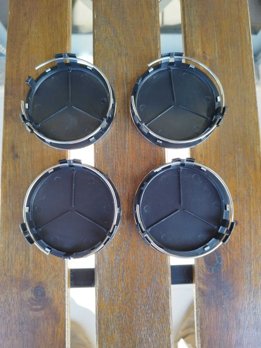 Conjunto centros de jantes Mercedes, 75mm
