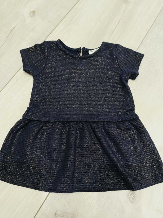 Sukienka niemowlęca rozmiar 74 Reserved