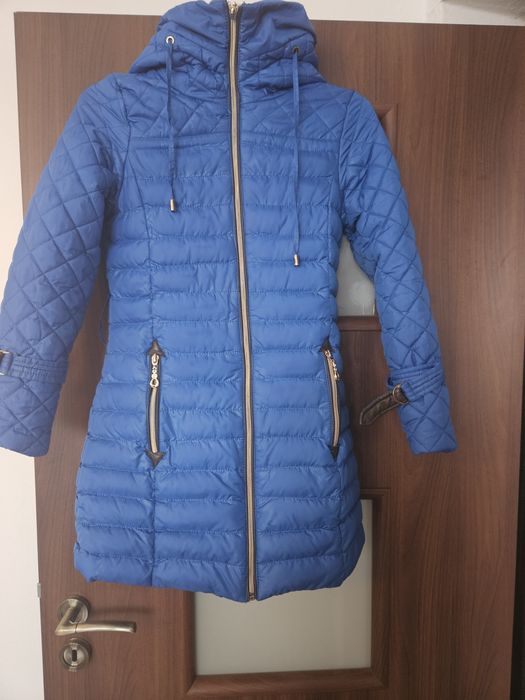 Płaszczyk zimowy ciepły 146 cm wzrostu