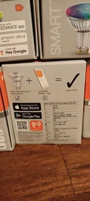 Żarówka LED GU10 RGB WiFi sterowana głosem