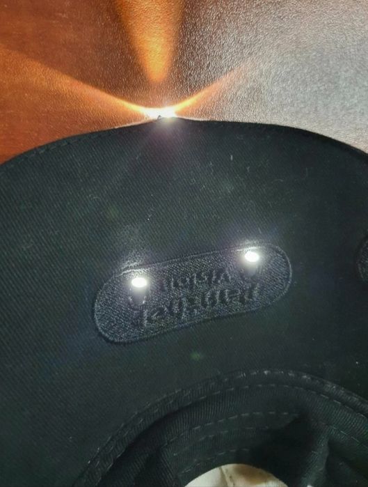 Czapka z daszkiem diody led snapback unisex  vintage