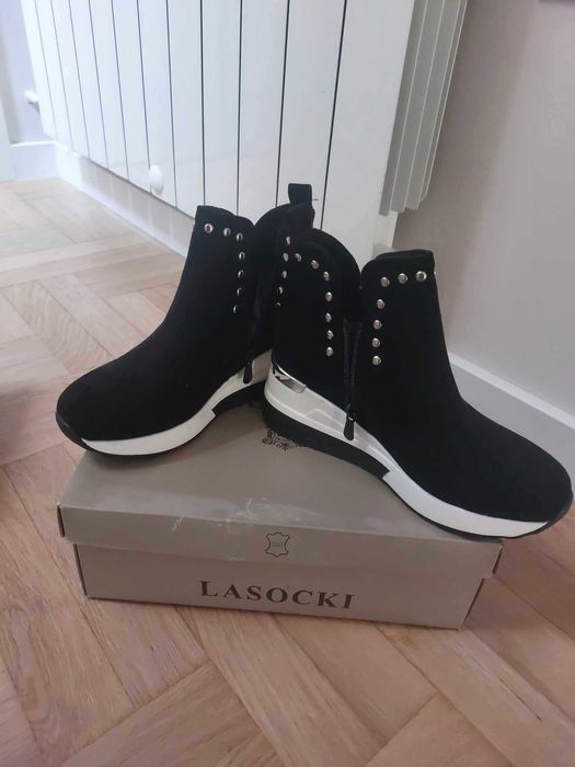 Nowe buty botki damskie zamszowe rozmiar 38