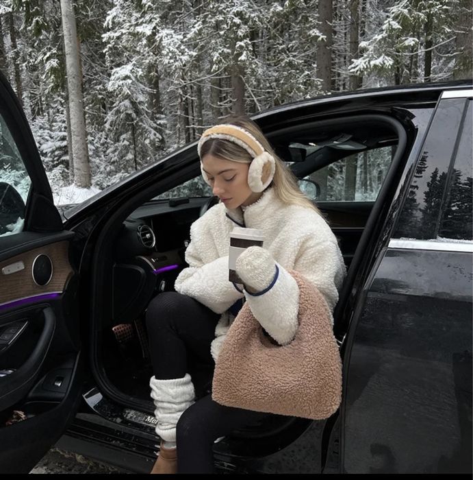 Навушники хутряні жіночі. Осінь/зима