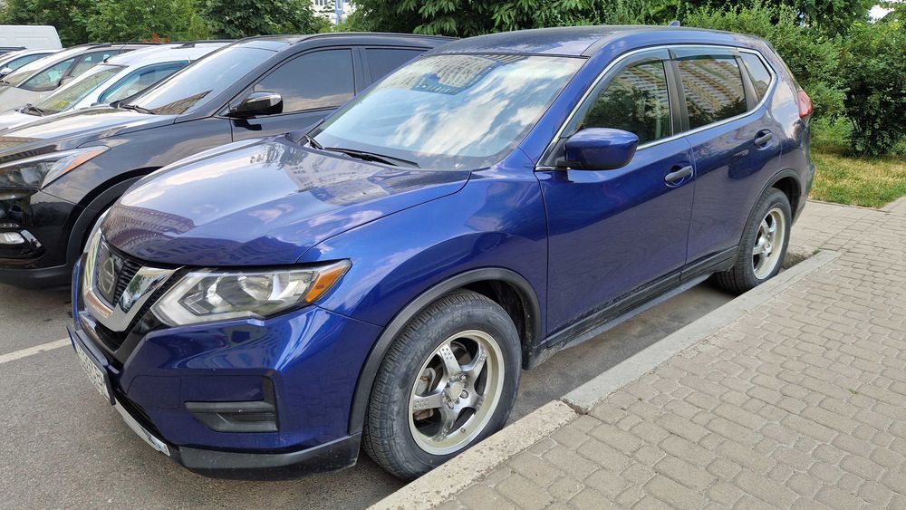 Продам авто Нісан Рог