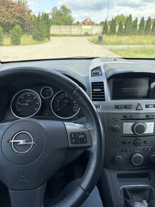 Opel zefira b 1.9