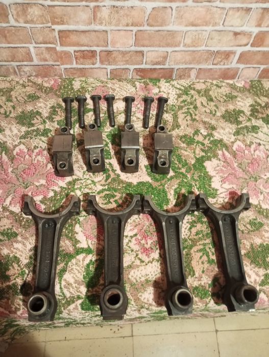 Шатуны ваз комплект