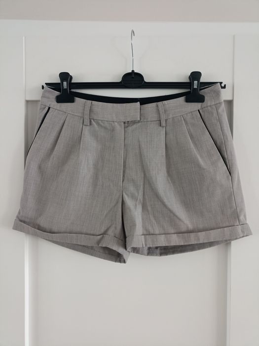 Szare spodenki ONLY 36