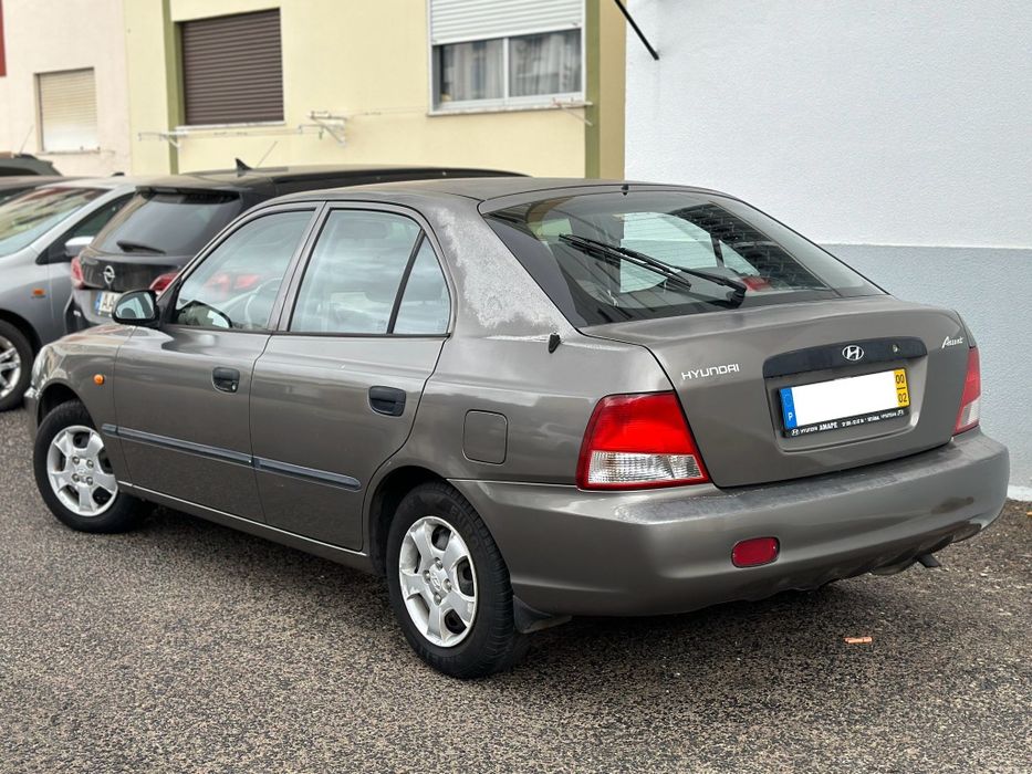 Hyundai accent  1.3