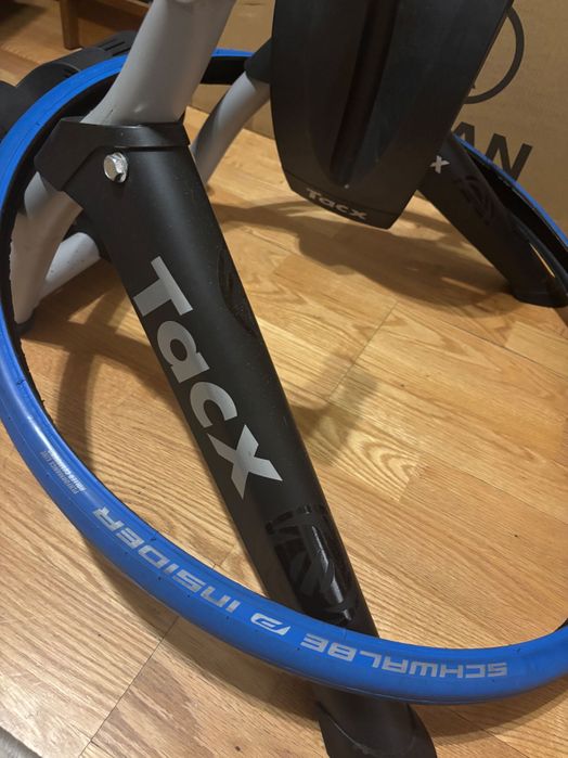Trenażer TACX Bushido Smart T2780