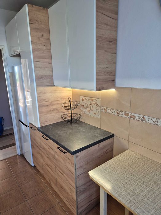 Duży pokój z balkonem – 20 m² | ul. Solarza | dostępny od zaraz - View 4