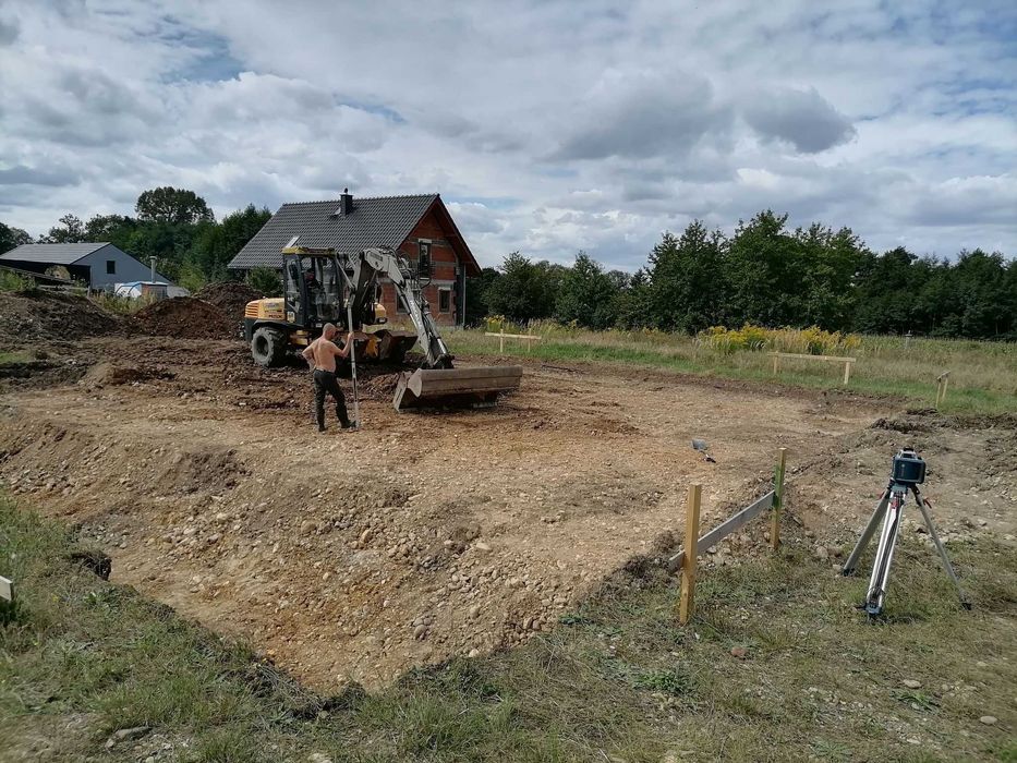 Usługi koparko-ładowarką, wykopy, szamba, załadunek, wyburzenia,