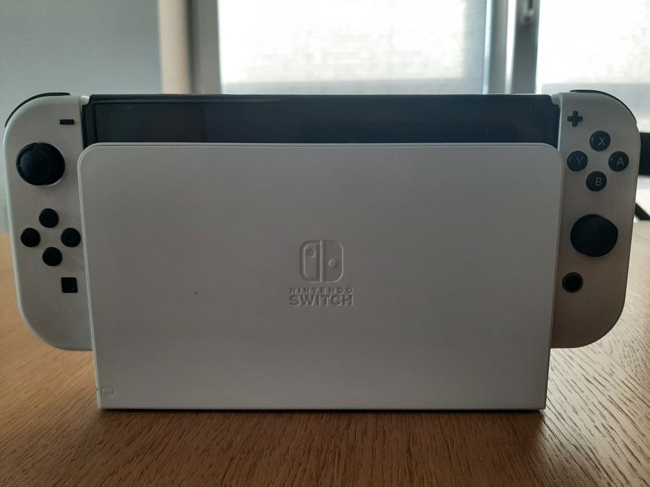 Konsola nintendo switch oled
