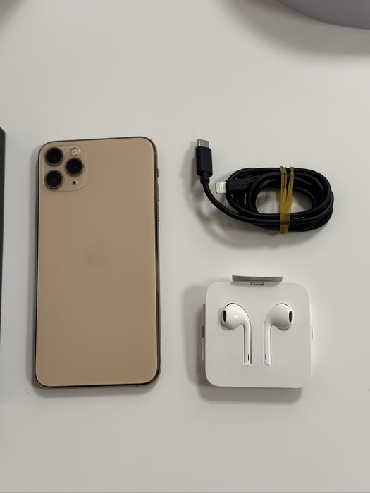 iPhone 11 Pro Max 256GB Gold | 100% Original (Sem Peças Trocadas) | Na Caixa Completo c/ Fones
