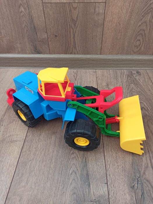 Екскаватор іграшковий