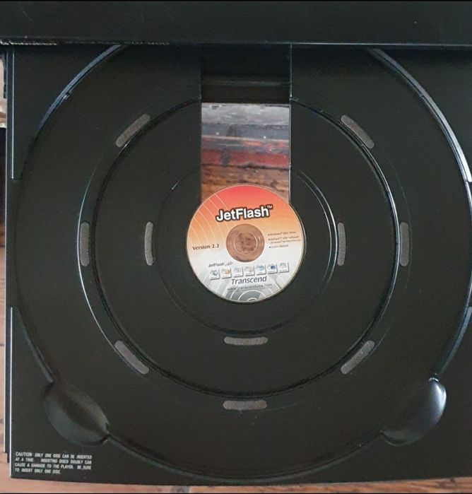 Pioneer CLD-1400 CD/CDV/LD Combination LaserDisc  player