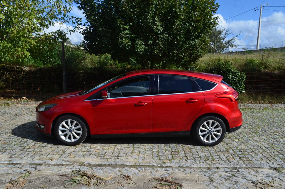 Ford Focus 1.0 Titanium 125cv