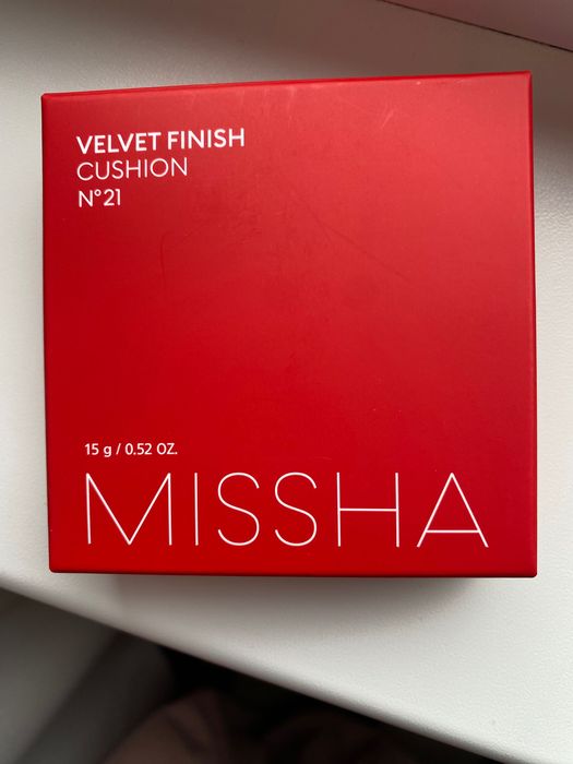 Тональний кушон для обличчя Missha velvet finish