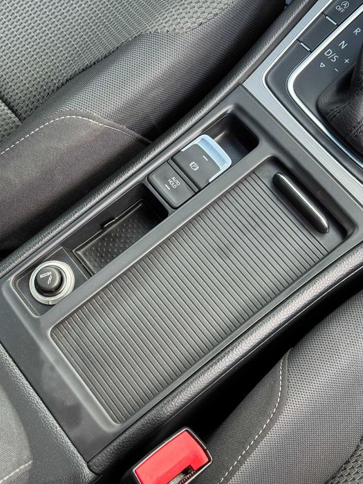 Продам Volkswagen Golf 2014 рік можлива розстрочка,кредит,обмін!