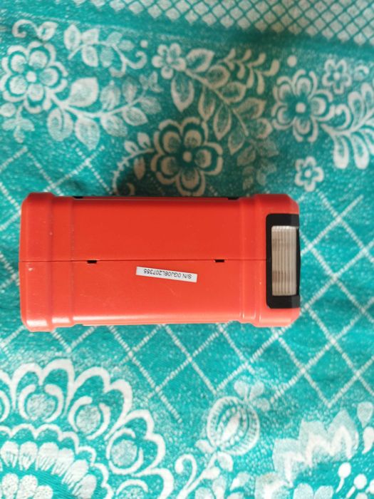 Бустер Black Decker BDV030.