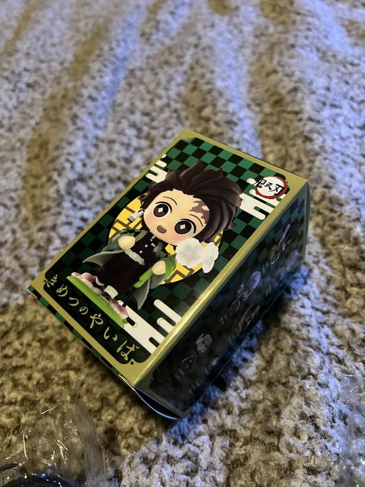 Фігурки Demon Slayer у стилі chibi