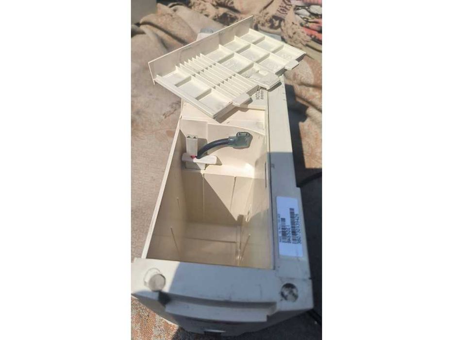 Бесперебійник APC 650Va 400Вт 12в синусоїда