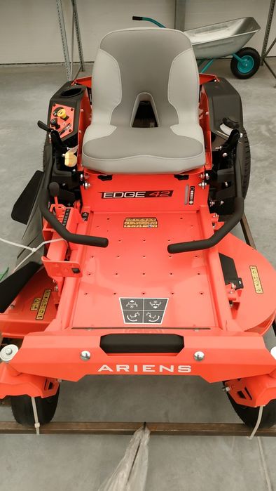 traktor Kosiarka zero-skręt Ariens Edge 42" dostępny od ręki