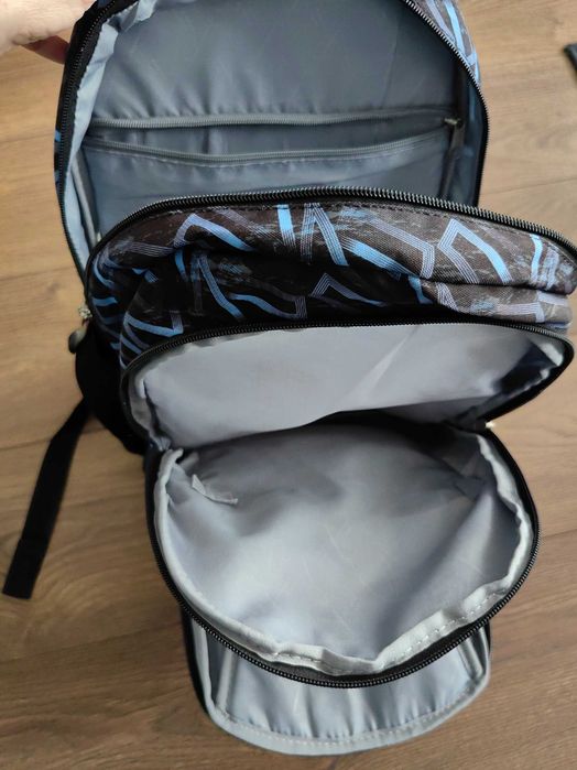 Plecak szkolny. Nowy