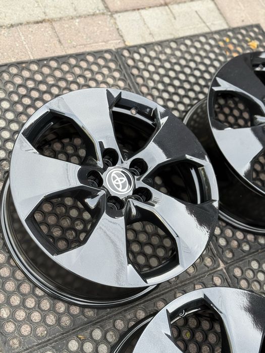диски оригінал Toyota rav4 sienna highlander lexus rx nx 5x114,3 R17