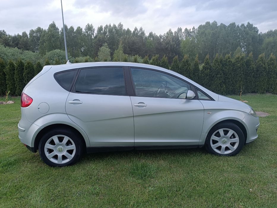 Seat Altea 2004 5-drzwiowy 1896 cm3