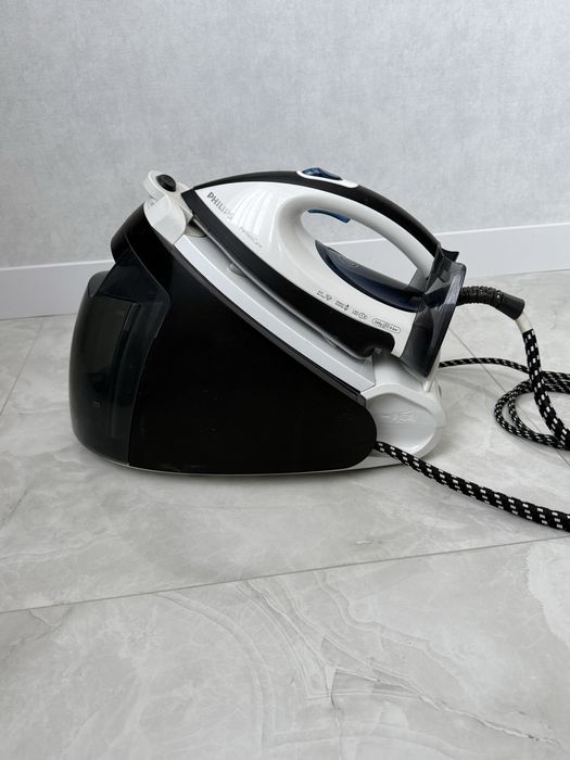 Парогенератор Philips Perfect Care GC 9245