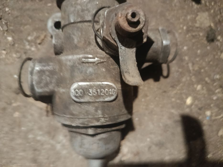 Регулятор воздуха камаз