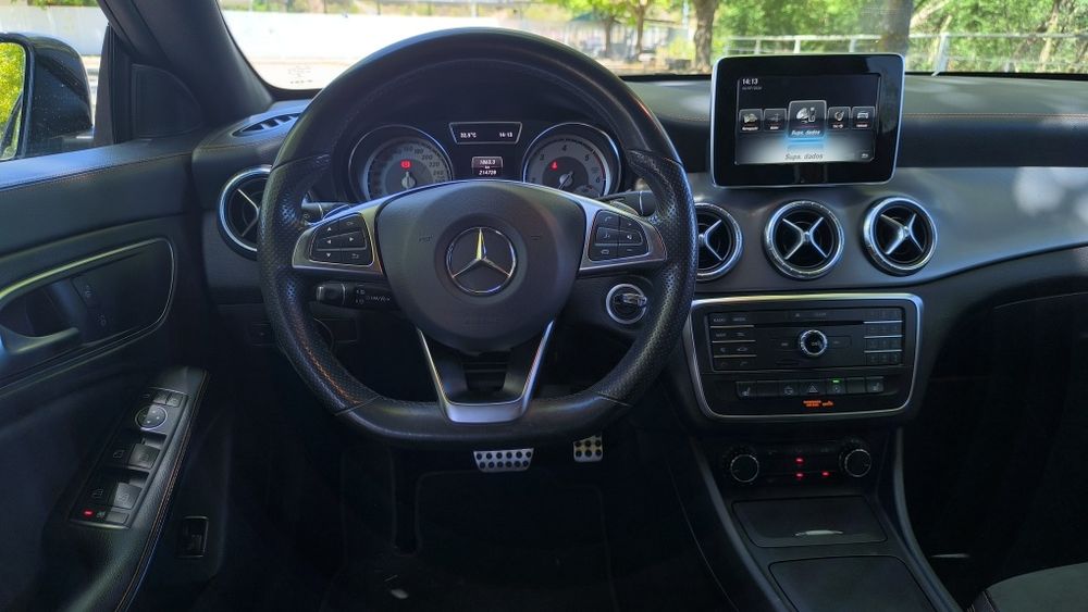Mercedes-Benz CLA 220 — fotografia 5
