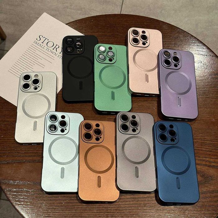 Фіолетовий силікон чохол MagSafe магніт протиударний з лінзами iPhone