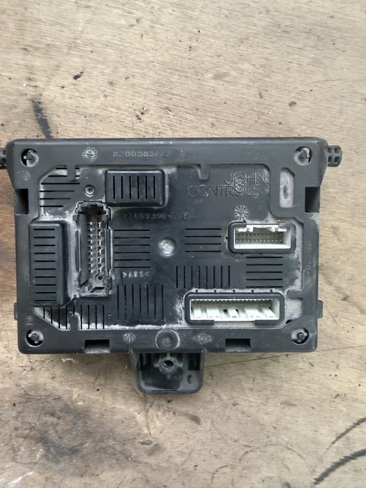 Módulo BCM / Caixa Fusíveis Renault Clio III