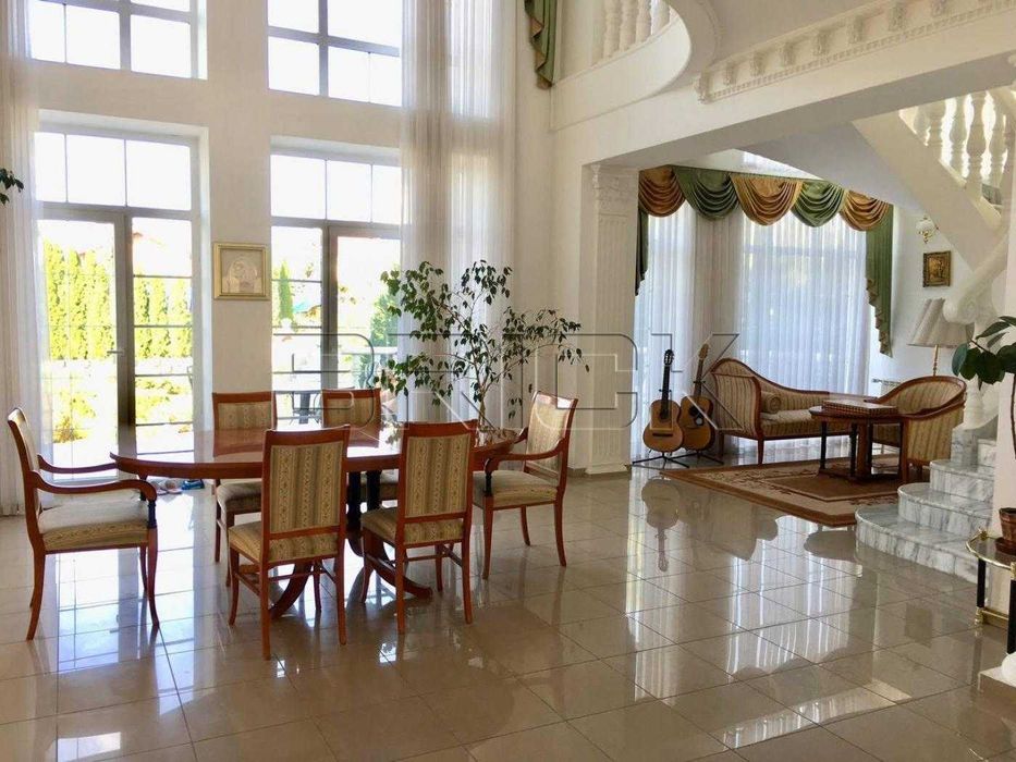 Оренда автономного будинку з басейном, 500 кв.м Лісники Без комісії