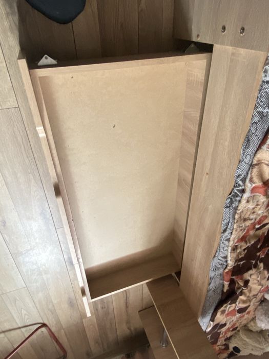 Продам Двухъярусную кровать.