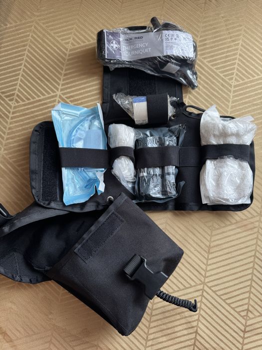 Аптечка з британським турникетом