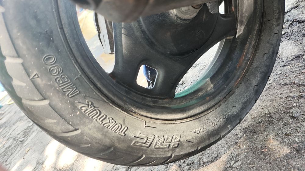 Скутер Suzuki Letz