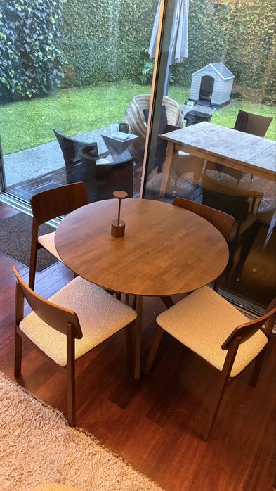 Mesa de jantar redonda + 4 cadeiras NOVO EMBALADO