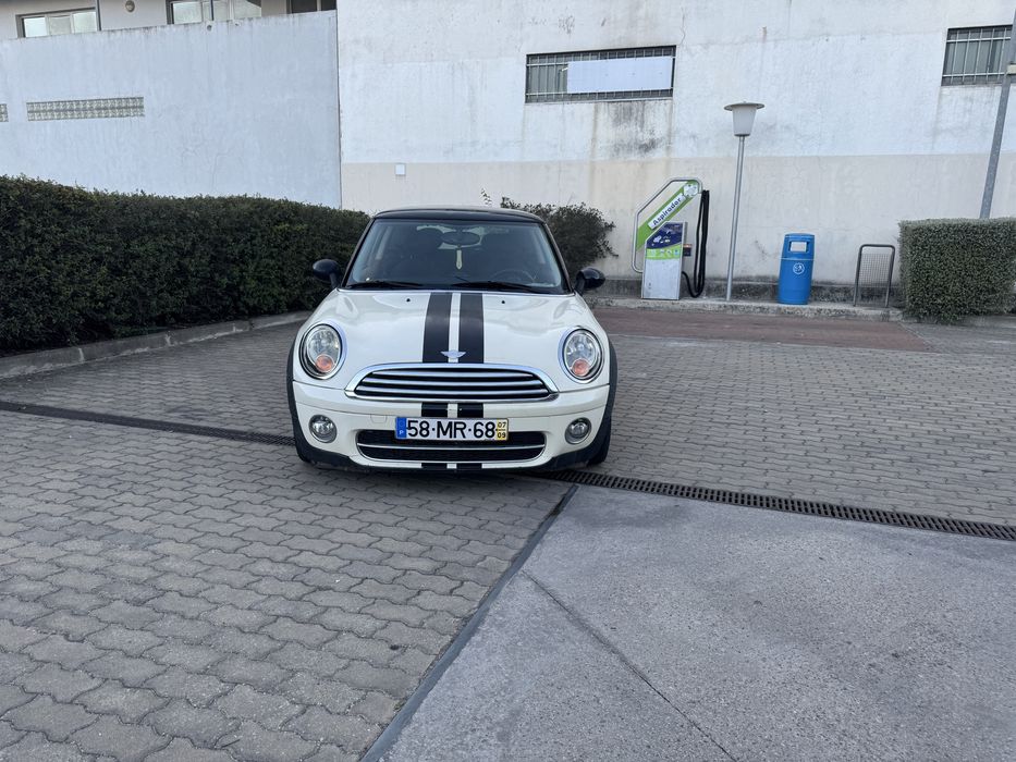 Mini cooper em bom estado geral