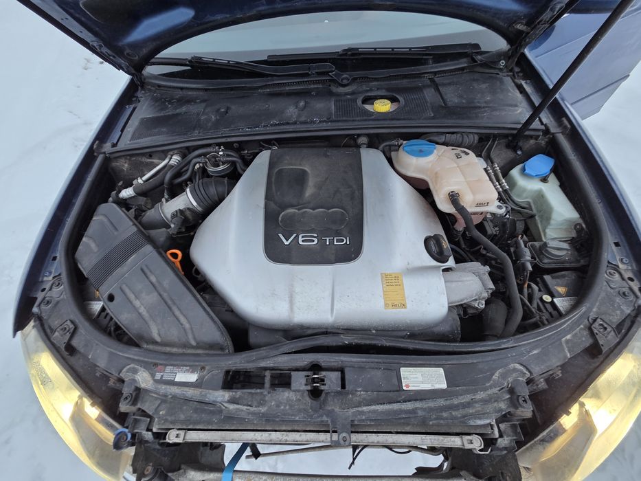 Запчастини ауді а4б7