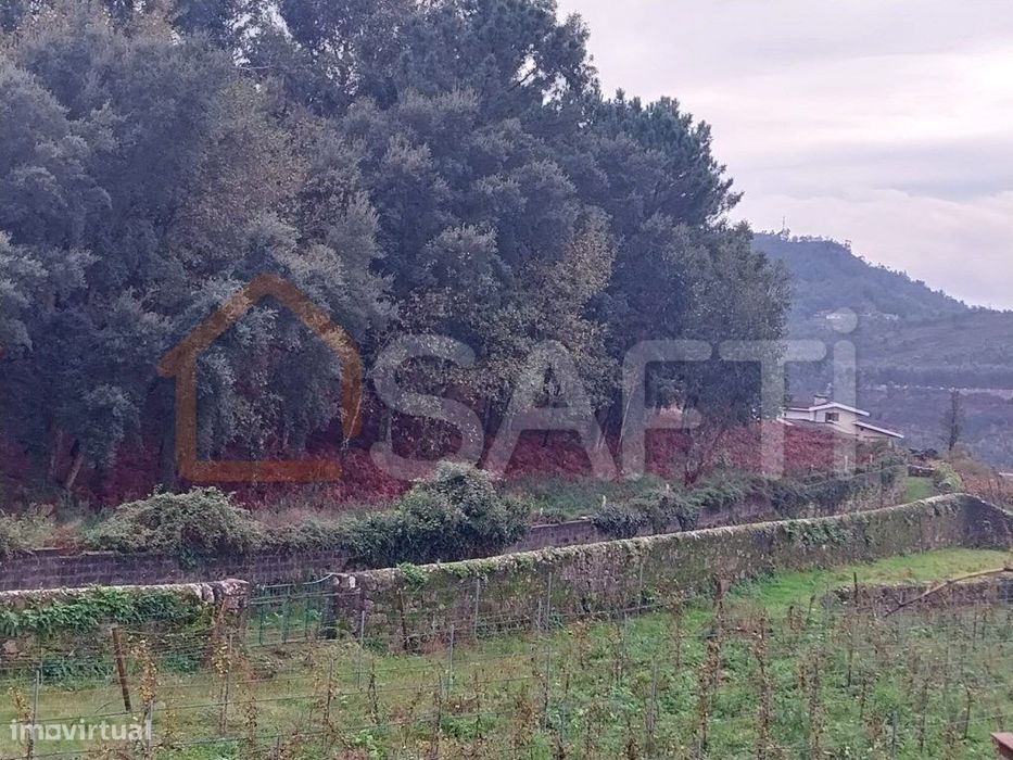 Terreno Rustico, para construção de 3 moradia — Messegães, Valadares E Sá, Viana do Castelo