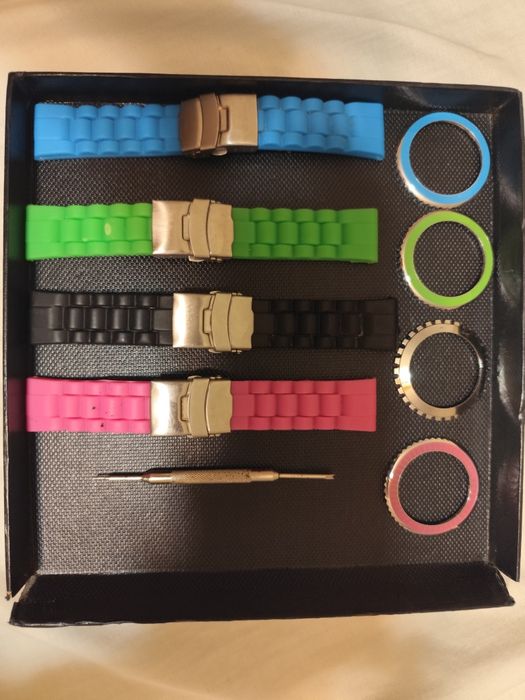 Relógios com várias braceletes