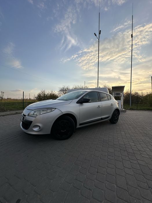 Renault megane 3 2010р. ТОРГ МІНІМАЛЬНИЙ
