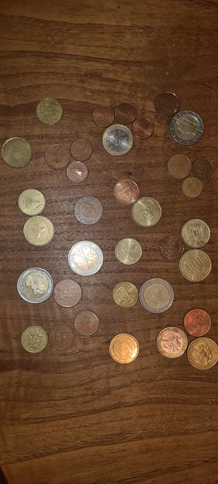 Moedas EURO (circulantes e comemorativas)