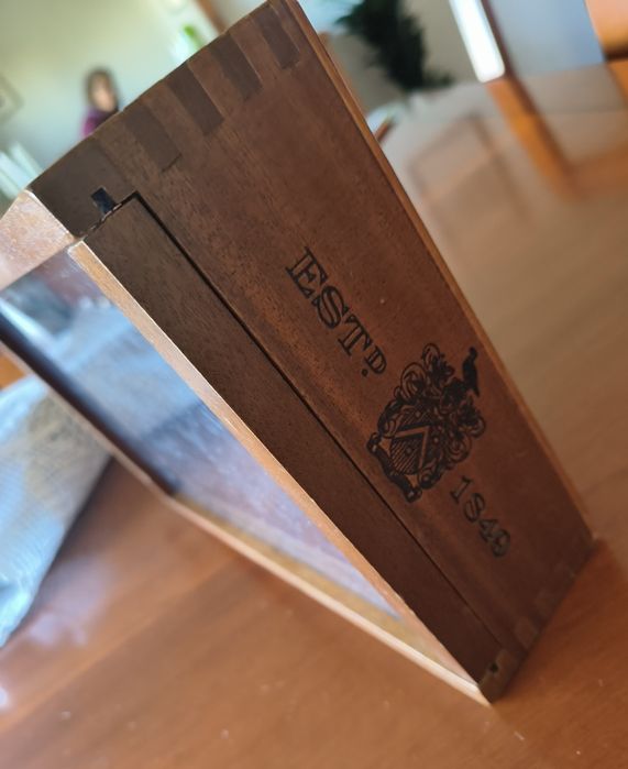 Caixa de whisky William Lauson