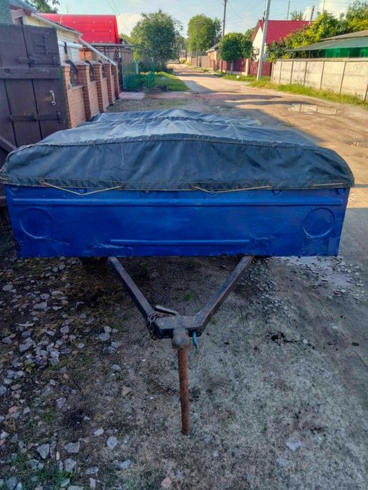 Причіп автомобільний