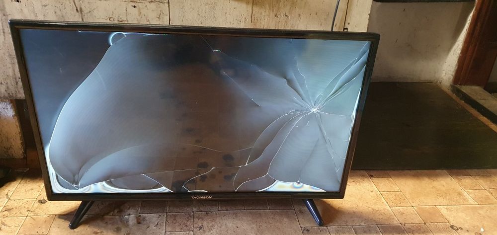 Płyta główna telewizora Thomson